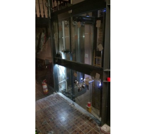 fechamento de elevador em vidro temperado